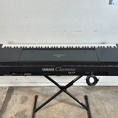 Yamaha CLP-350 Clavinova Piano image 11