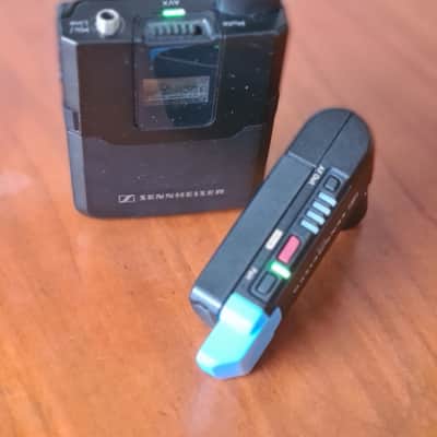 Sennheiser Sennheiser AVX Digital Wireless Set | SK AVX + EKP AVX | Battery | XLR-TRS Cable | Complete Kit image 23