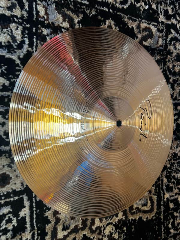 Mint Paiste 16" Signature Full Crash Cymbal - Traditional image 1