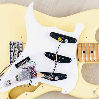 1994 Fender Custom Edition Yngwie Malmsteen Stratocaster ST72-140YM Yellow White w/ Dimarzio & Tweed Case, Japan MIJ image 19