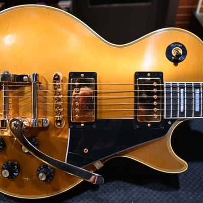 Gibson Custom Shop 1968 Les Paul Custom Reissue Bigsby Ultra Light Aged - Double Gold #1138 image 1