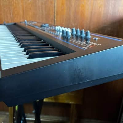 ROLAND JUNO-Gi Mobile Synthesizer with Digital Recorder w/ bag power supply image 6