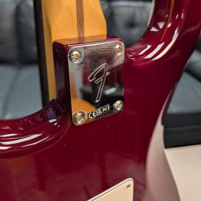 Fender Player II Stratocaster HSS 2024 - Present - Transparent Cherry Burst image 16