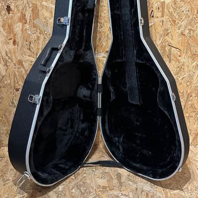 Pre Owned Jumbo Acoustic Guitar ABS Hard Case image 3