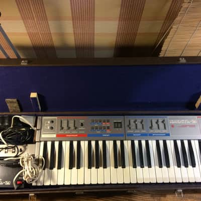 Junost-21 (Unost'-21) Soviet Analog synthesizer - keytar image 1