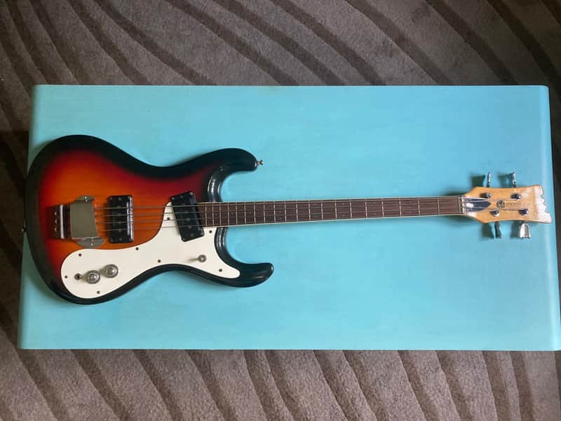 Mosrite Ventures Bass 1966 - Sunburst image 1