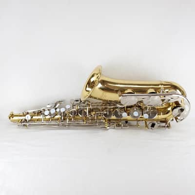 Yamaha YAS-23 Alto Saxophone image 2