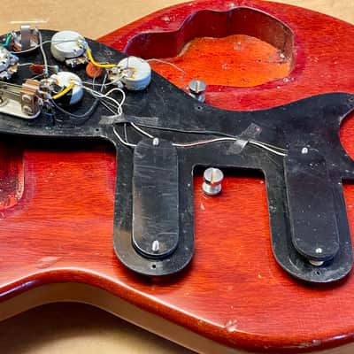 Gibson Melody Maker D 1966 - Cherry Red image 17