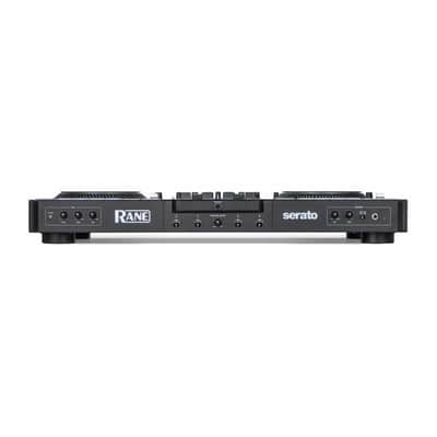 RANE DJ PERFORMER 4 canaux, plateaux motorisés, stems Serato, 16 pads image 8