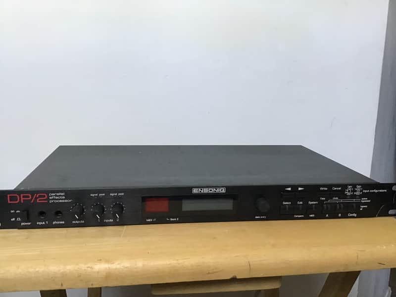 Ensoniq DP/2 Parallel Effects Processor 1995 - Black image 1