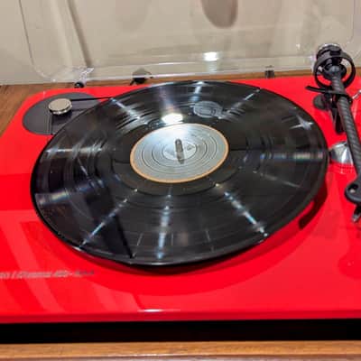 Elipson Chroma 400 RIAA Turntable - Built-in Preamp! (Walnut, Oak, Red or Black) image 7