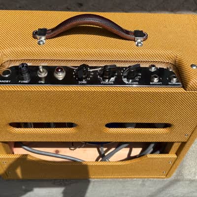 1955 ( Custom )Fender 5D3 Deluxe Transitional Vintage Tweed Amp Custom Build Modern Custom Build image 9