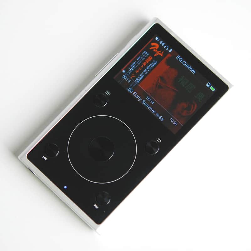 Fiio X1 2nd Gen Hi-res Audio Player in Excellent Condition (Silver) Bild 1