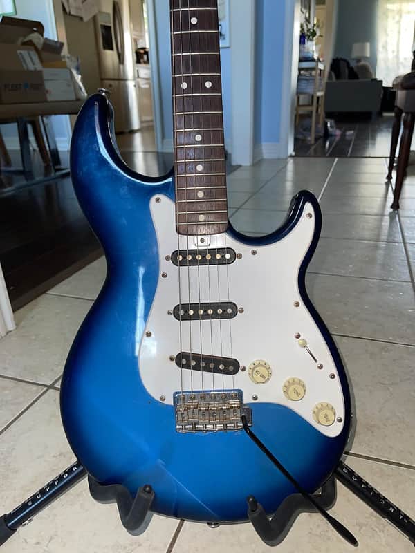Yamaha SE 300 Blue image 1