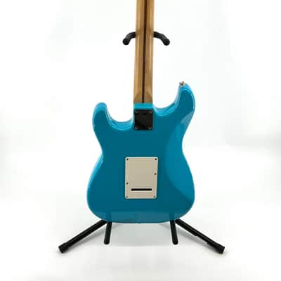 Fender "Squier Series" Standard Stratocaster with Maple Fretboard 1993 - Pacific Blue image 8