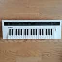 Yamaha Reface CS Mini Mobile Keyboard 2015 - Present - White