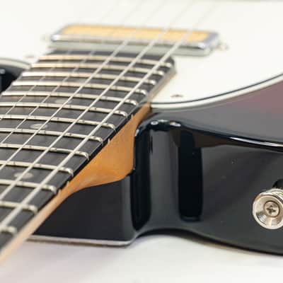 2022 Fender Gold Foil Telecaster with Gigbag – Candy Apple Burst image 9
