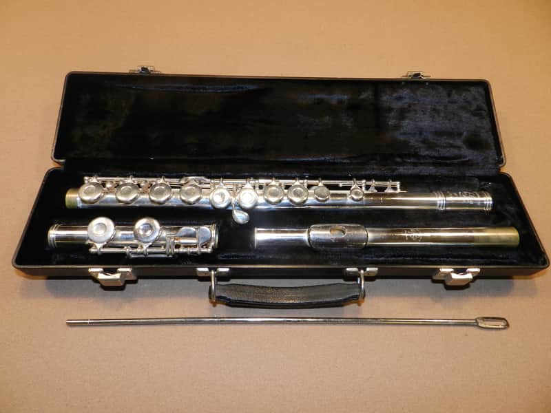 Gemeinhardt 22SP Student Flute image 1
