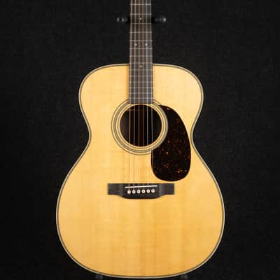 Martin 000-28 image 3
