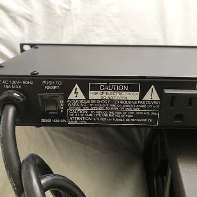 Furman RackRider RR-15NL Power Conditioner 8 x 110V outlets image 7