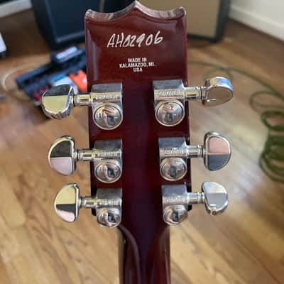 Heritage Standard H-137 2010s - Original Sunburst image 6