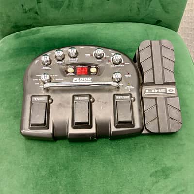 Line 6 Floor POD Multi-Effect and Amp Modeler 2010s - Black image 1