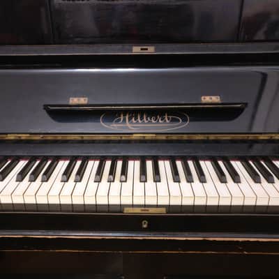 Hilbert Winkelmann Upright Piano image 4