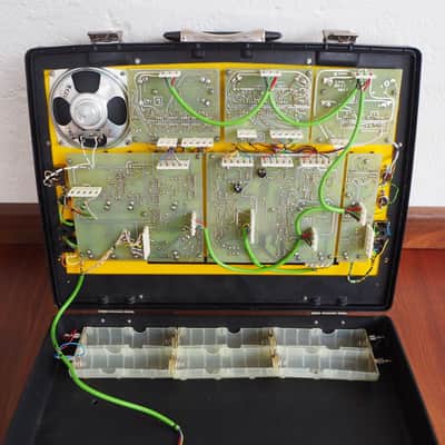 EMS Synthi E - The Educational Modular Synthesiser (1975) Serial # 194 image 3