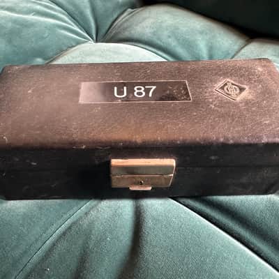 Neumann U 87 Large Diaphragm Multipattern Condenser Microphone 1967 - 1985 - Nickel image 16