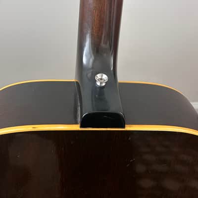 Gibson J-45 Deluxe 1969? Cherry Sunburst image 6