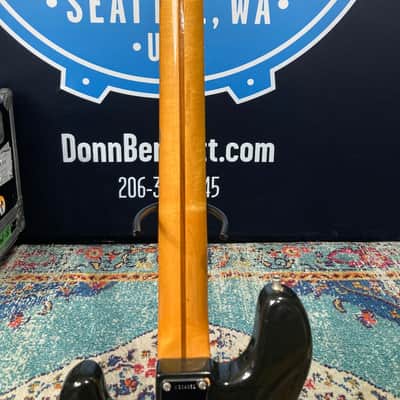 Fender Tom Hamilton's Aerosmith, American Vintage Reissue Series, P Bass, (#28) 1996 - Black image 20