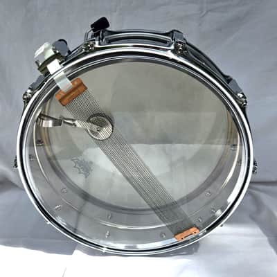 Ludwig 14" X 5" Snare Drum B/W badge serial #864805 w/ Gig Bag image 12