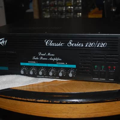 Peavey Classic 120/120 Tube Power Amp Black image 1
