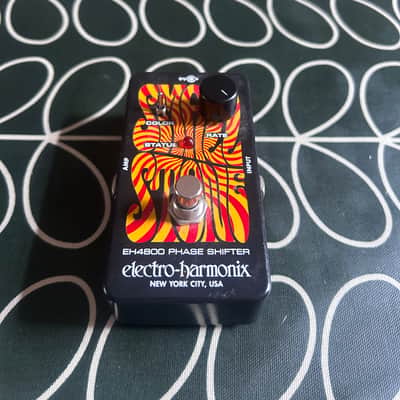 Electro-Harmonix Nano Small Stone EH4800 Phase Shifter V2 2021 - Present - Black image 1