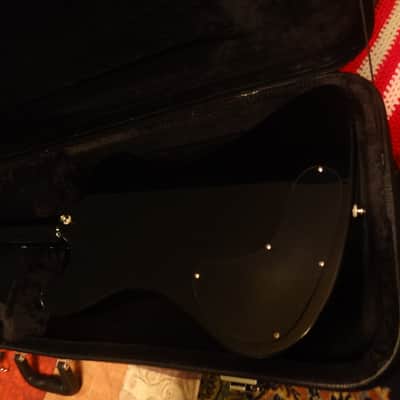 Left Handed  Bass with case 3 Color Sunburst image 2