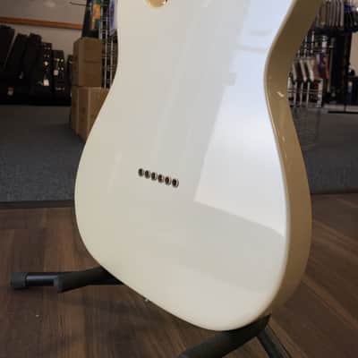 Fender Player II Modified Telecaster Maple Fingerboard Olympic Pearl 2025 - Present - Olympic Pearl with Gig Bag image 12