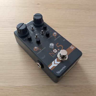 Sinvertek No. 5 Distortion image 3