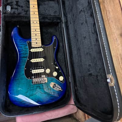 2022 Fender Limited Edition HSS Strat Plus Top Blue Burst w/case image 18