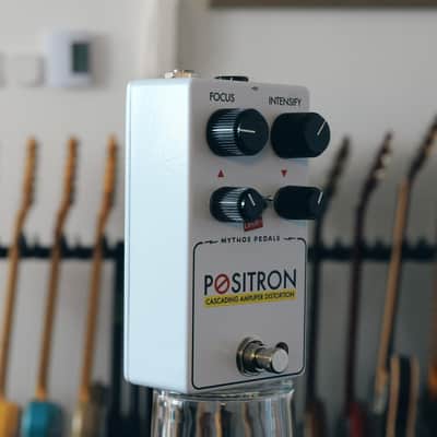 Mythos Pedals Positron Cascading Amplifier Distortion 2022 - Present - White image 2