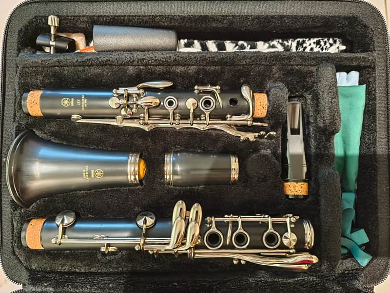 Yamaha YCL-255 Standard Bb Clarinet 2010s - Black imagen 1
