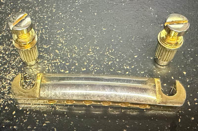 Epiphone Stop Bar Tailpiece with studs and inserts 2022 - Gold image 1