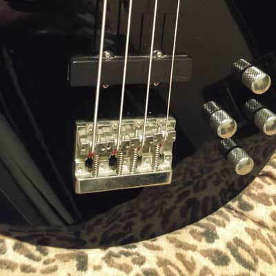 Dean Cadillac Bass Guitar 2009 Black image 6