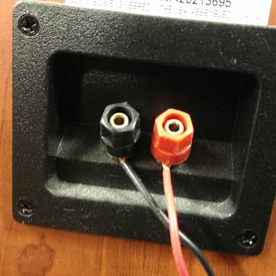 Polk Audio TSi200 Cherry High Performance Bookshelf Speakers, Pair, 8 Ohms image 7