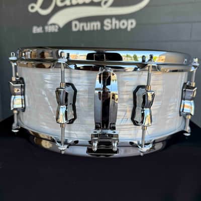 Mapex Black Panther 'Heritage' Maple with Walnut Rings 6x14 Snare Drum in White Psicobloc Pearl (Rm 4) image 3