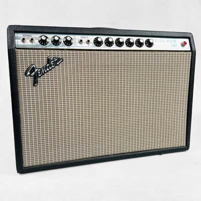 Fender Deluxe Reverb Silver Panel 1x12" Combo Amplifier 1976 - Black image 1