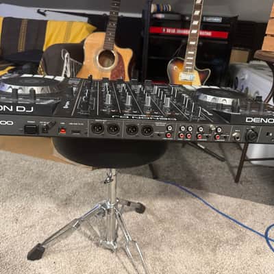 Denon MCX8000 4-Channel Standalone DJ Player / Controller with Travel Case image 5