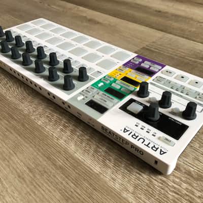 Arturia BeatStep Pro w/ Original Box & All Accessories (Read) image 9