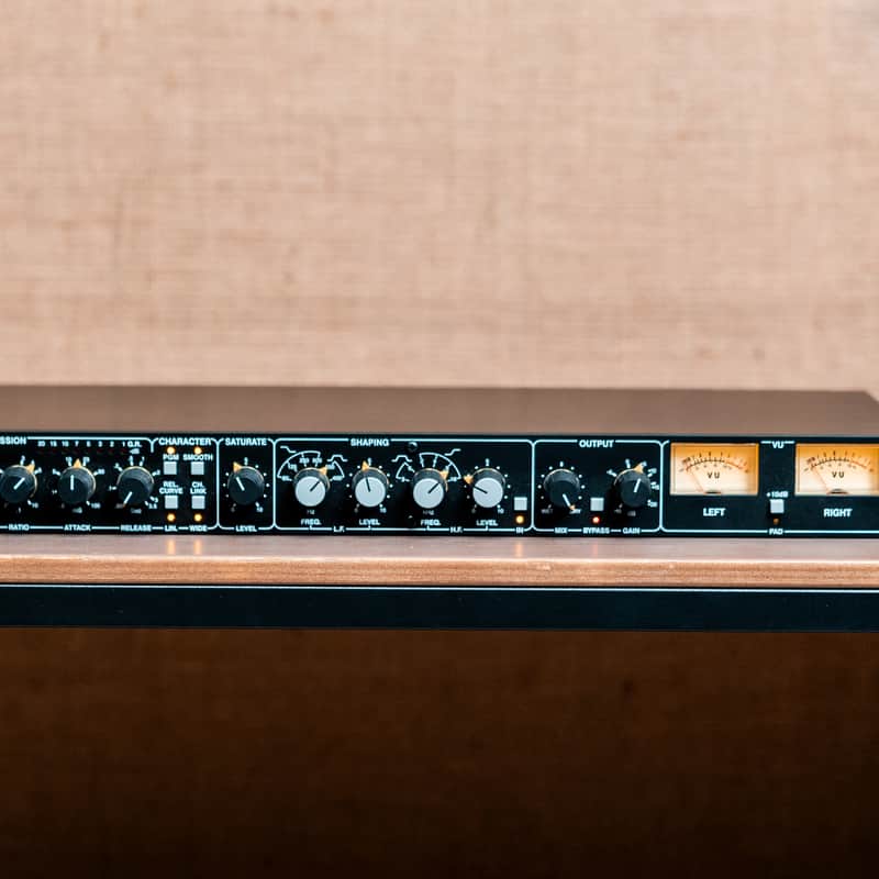 2015 – Present Drawmer 1978 Stereo Tone Shaping Compressor Black