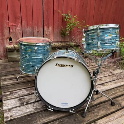 Ludwig 1970 - Blue Oyster “Bowling Ball” Pearl image 16