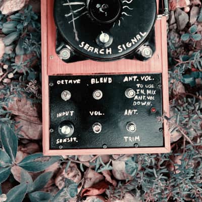 Fanta Studio Theremin PLL 2026 - wood, black image 2